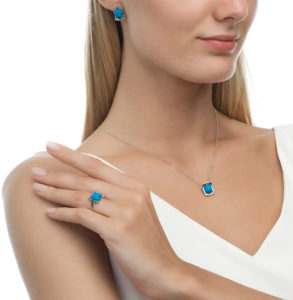 Как правильно носить подвеску с бирюзой