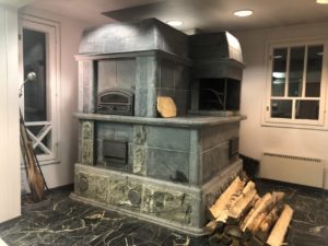 Какие бывают украшения из змеевика