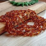 Бусы, колье, ожерелья